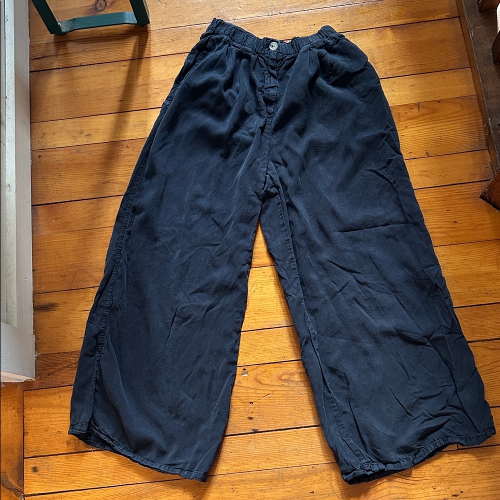 Petite Lou & Grey navy Wide Leg trousers